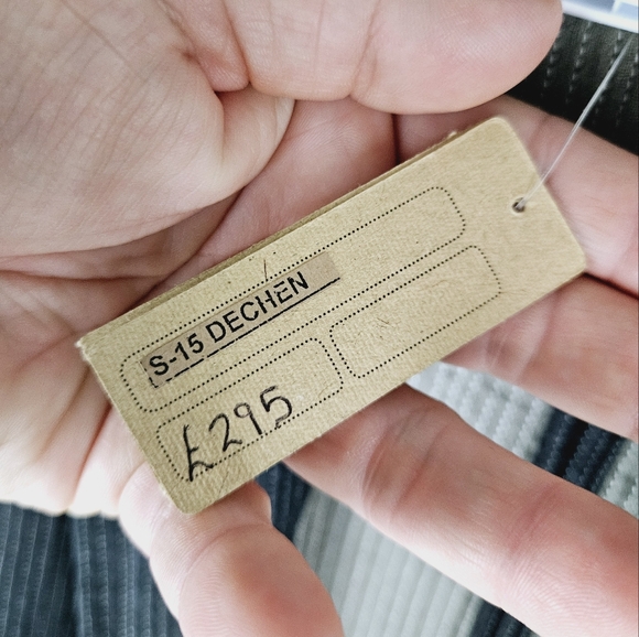 NEERU KUMAR for MAHARANI | 100% silk kimono jacket - Picture 5 of 6